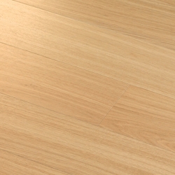 Delux Дуб Ivory brushed