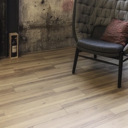 NATURAL TOUCH 8 3 В 1 Ламинат Kaindl Natural Touch 8 3 в 1 Дуб Тру